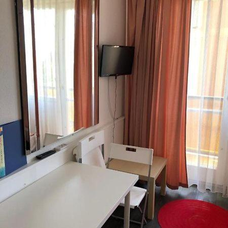 Milan Apartmanok Шиофок Экстерьер фото