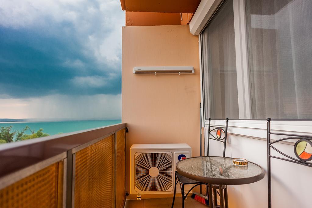 Milan Apartmanok Шиофок Экстерьер фото