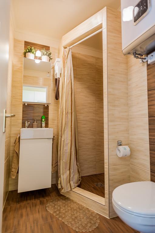Milan Apartmanok Шиофок Экстерьер фото