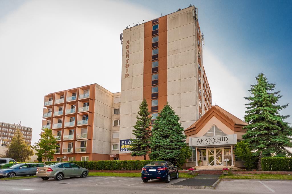 Milan Apartmanok Шиофок Экстерьер фото