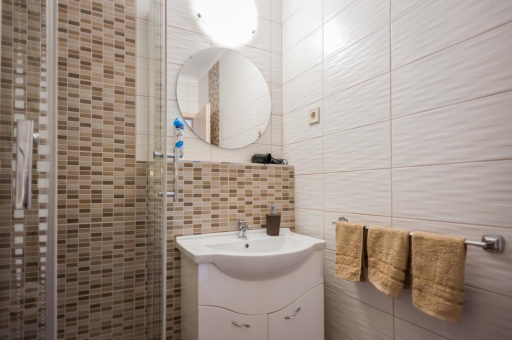 Milan Apartmanok Шиофок Экстерьер фото